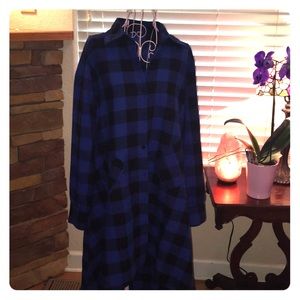 Flannel coat or dress uneven hem with pockets sz L